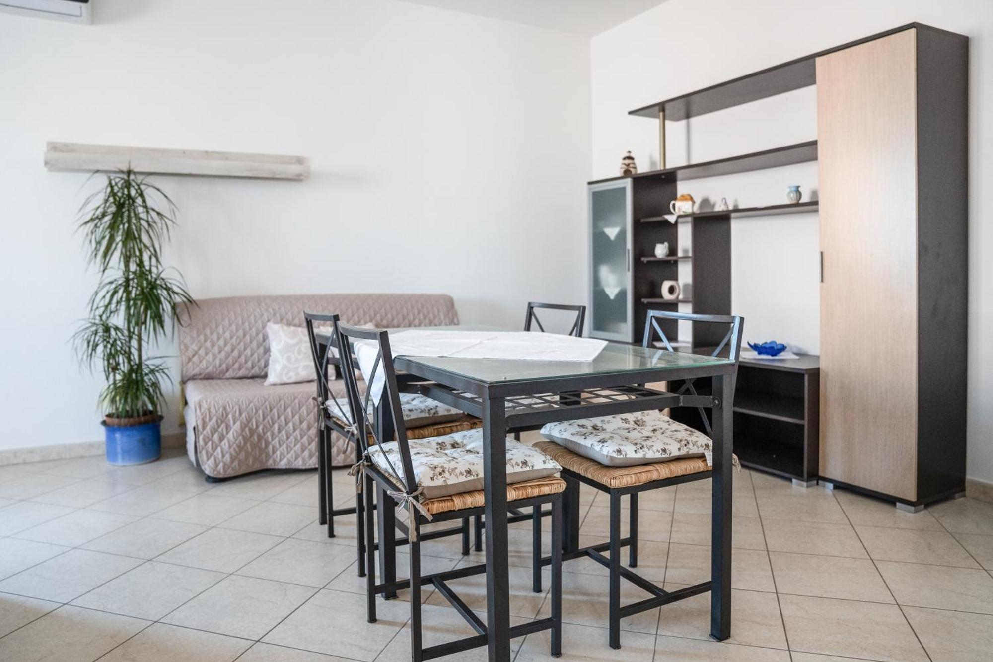 Casa Graziosa Appartement Nurachi Buitenkant foto